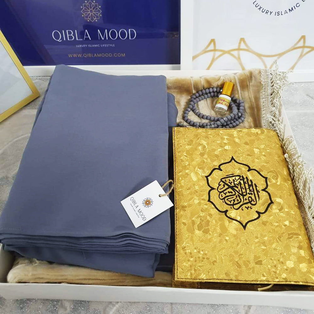 Pack Qibla Mood (Sajjadah+ tasbih+ quraan+abaya + parfum oud)